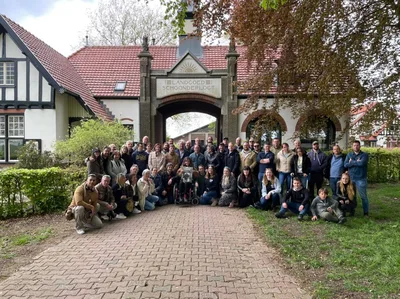 We Happy Few / Easy Company tour