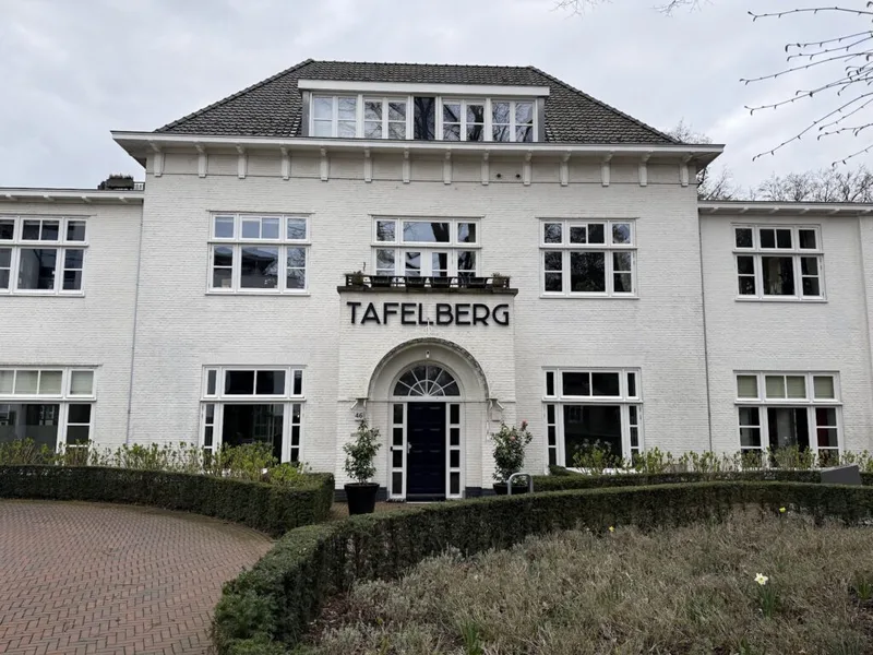 The former Hotel Tafelberg on the Pietersbergseweg in Oosterbeek